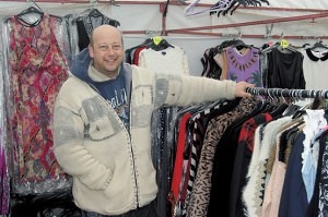 Lee Raymond of Love UR Curves Grays Market