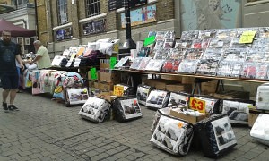 David Bowyer - Soft Furnishings Basingstoke Market